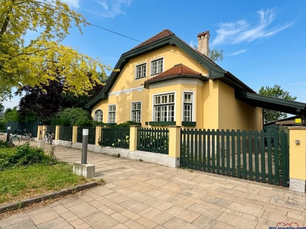 5-Zimmer-Haus kaufen in Tulln – 200 m², € 399.000