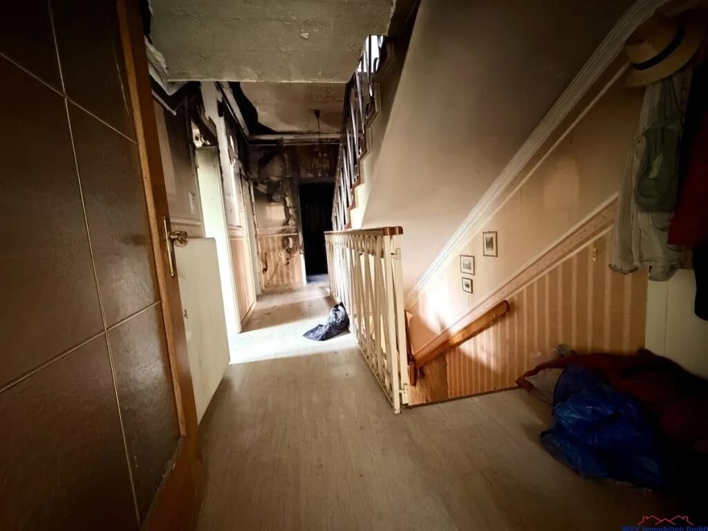 5-Zimmer-Haus kaufen in Tulln – 200 m², € 399.000 – Bild 10 von 36