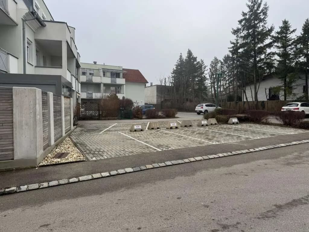 Immobilie mieten in Baden – € 37 – Bild 3 von 4