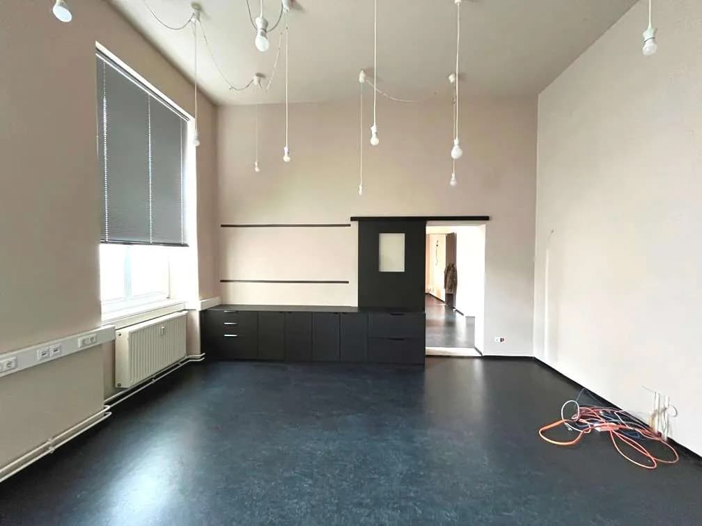 5-Zimmer-Gewerbeimmobilie mieten in Graz – 136 m², € 1.550 – Bild 2 von 8
