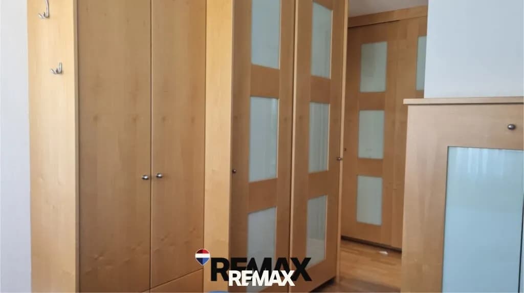2-Zimmer-Wohnung kaufen in Vöcklabruck – 69,18 m², € 275.000 – Bild 6 von 13