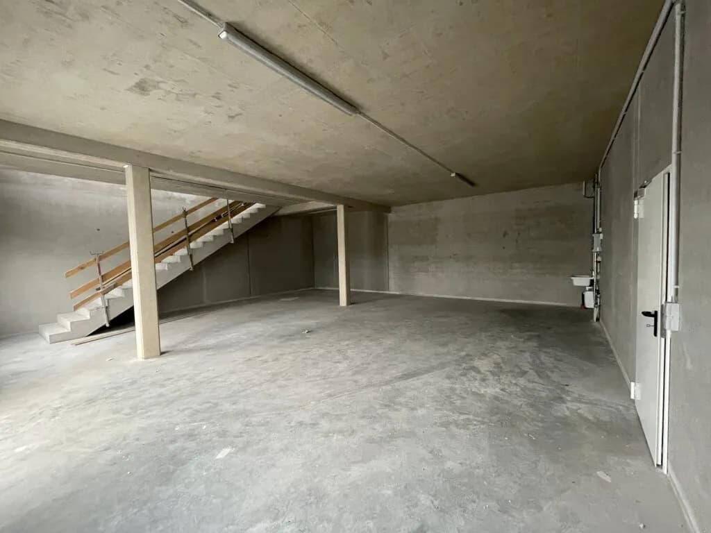 Gewerbeimmobilie mieten in Linz Land – 176 m², € 2.446 – Bild 4 von 23