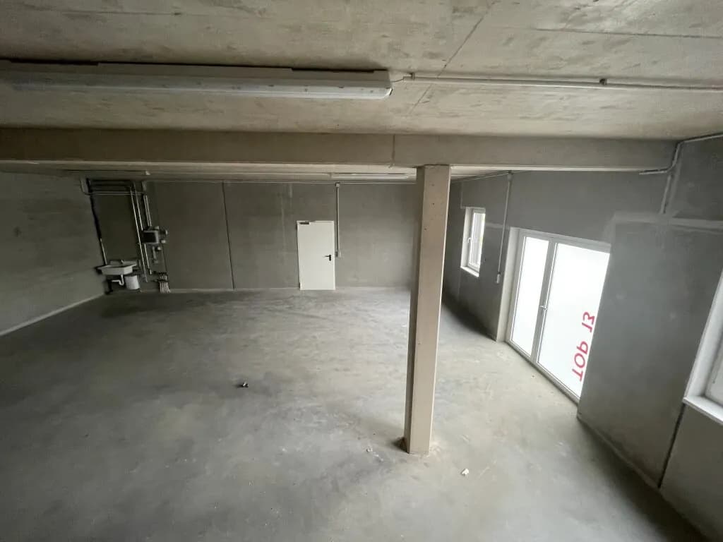 Gewerbeimmobilie mieten in Linz Land – 176 m², € 2.446 – Bild 5 von 23