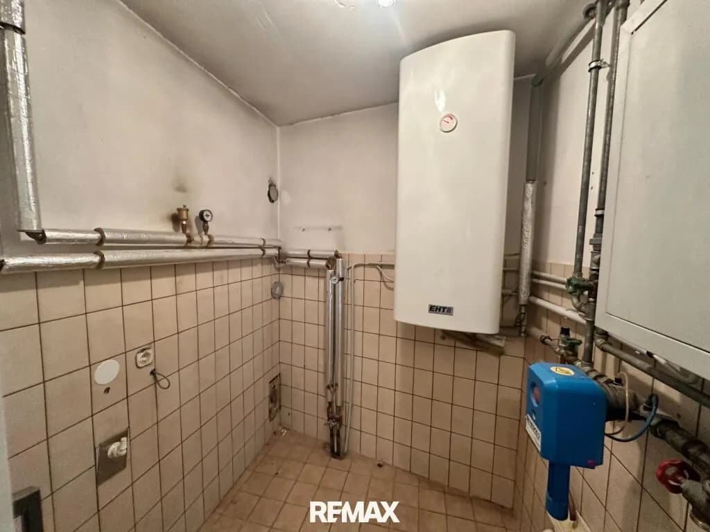 12-Zimmer-Gewerbeimmobilie kaufen in Mistelbach – 364 m², € 399.900 – Bild 48 von 58