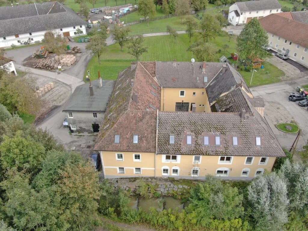Gewerbeimmobilie kaufen in Linz Land – 1 534 m², € 2.200.000