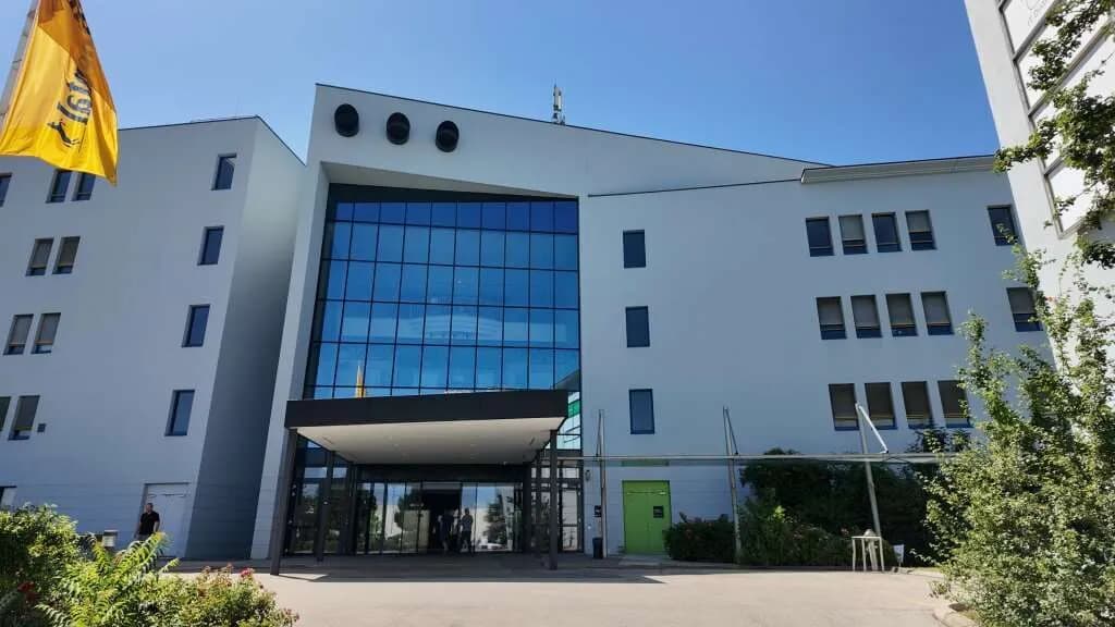 4-Zimmer-Gewerbeimmobilie mieten in Mödling – 109 m², € 1.557 – Bild 8 von 50