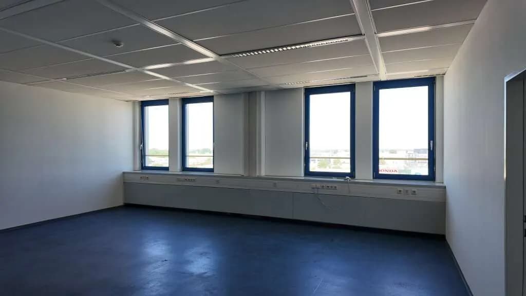 4-Zimmer-Gewerbeimmobilie mieten in Mödling – 109 m², € 1.557 – Bild 18 von 50