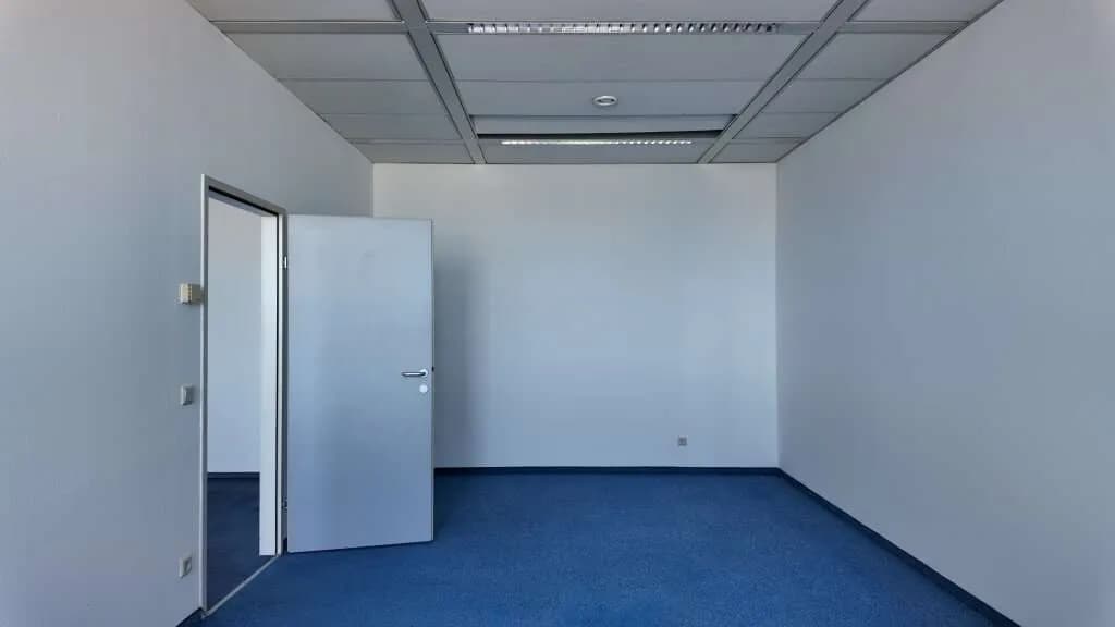 4-Zimmer-Gewerbeimmobilie mieten in Mödling – 109 m², € 1.557 – Bild 21 von 50