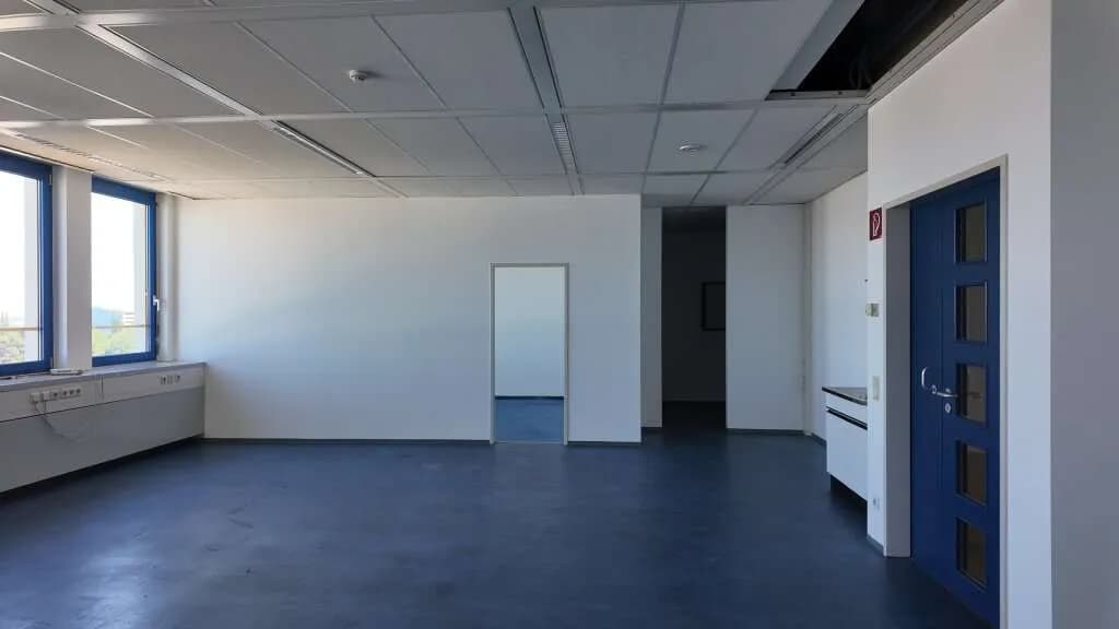 4-Zimmer-Gewerbeimmobilie mieten in Mödling – 109 m², € 1.557 – Bild 23 von 50