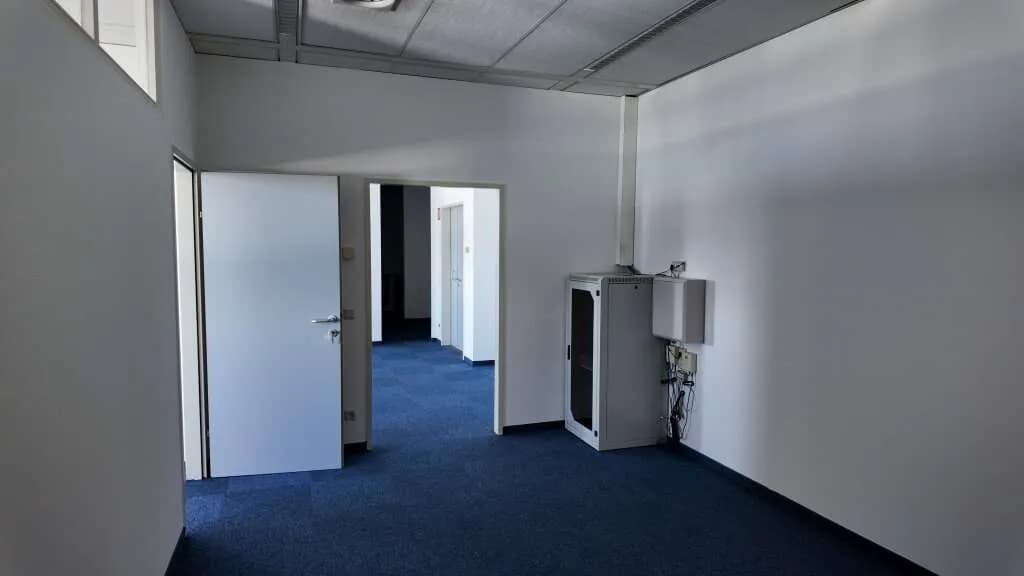 4-Zimmer-Gewerbeimmobilie mieten in Mödling – 109 m², € 1.557 – Bild 40 von 50
