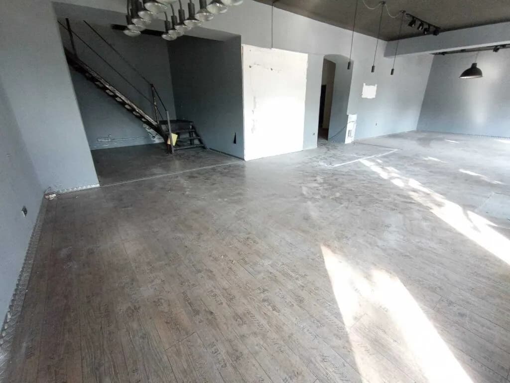 5-Zimmer-Gewerbeimmobilie mieten in Wien – 172 m², € 2.040 – Bild 15 von 22