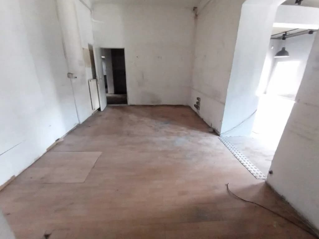 5-Zimmer-Gewerbeimmobilie mieten in Wien – 172 m², € 2.040 – Bild 17 von 22