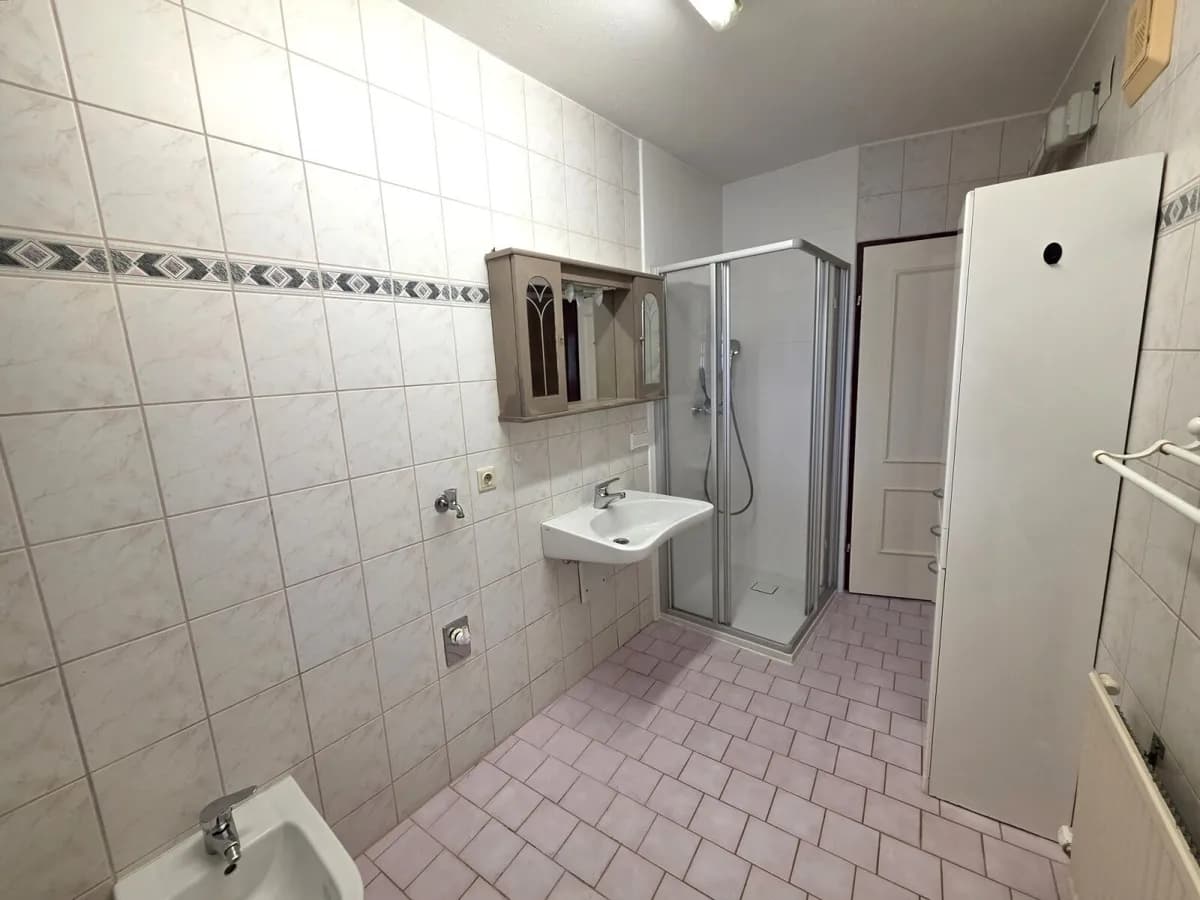 3-Zimmer-Wohnung mieten in Linz – 75 m², € 932 – Bild 8 von 12