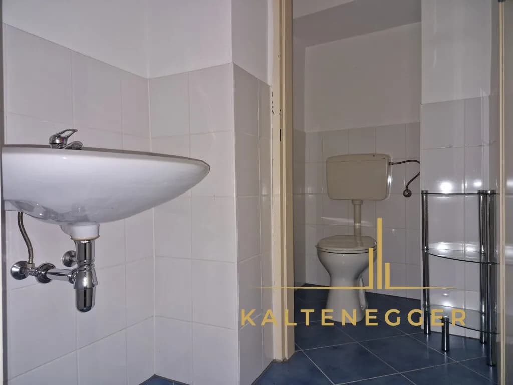 Gewerbeimmobilie kaufen in Wiener Neustadt – 553 m², € 369.000 – Bild 9 von 20