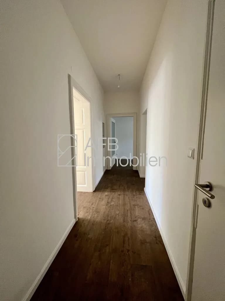 4-Zimmer-Gewerbeimmobilie mieten in Graz – 94 m², € 8 – Bild 3 von 20
