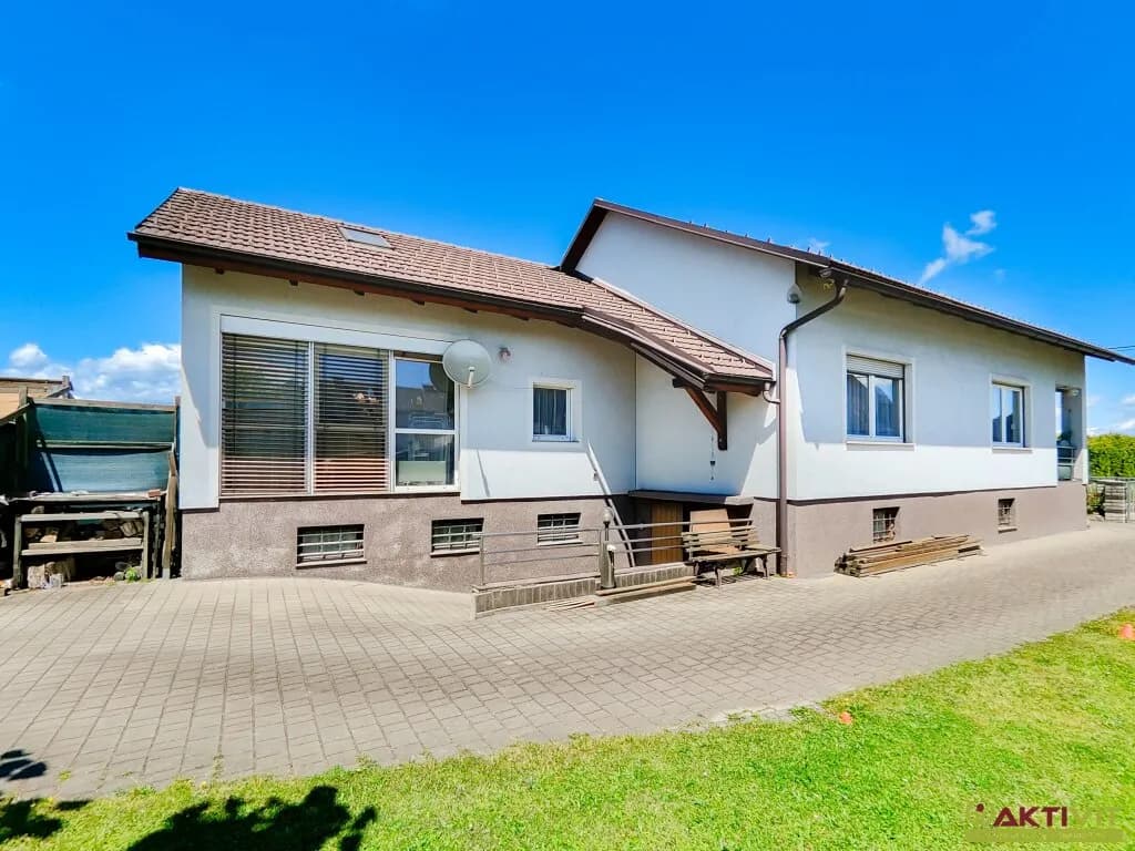6-Zimmer-Haus kaufen in Graz-Umgebung – 150 m², € 599.000 – Bild 2 von 36