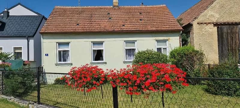 3-Zimmer-Haus kaufen in Mistelbach – 75 m², € 230.000