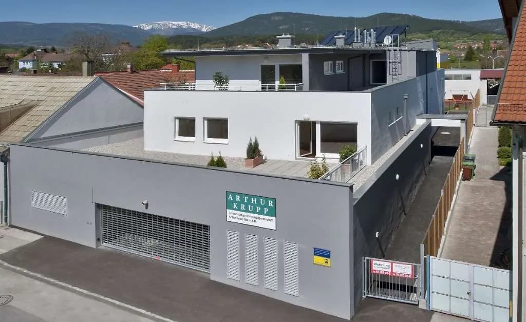 3-Zimmer-Wohnung mieten in Neunkirchen – 82 m², € 980