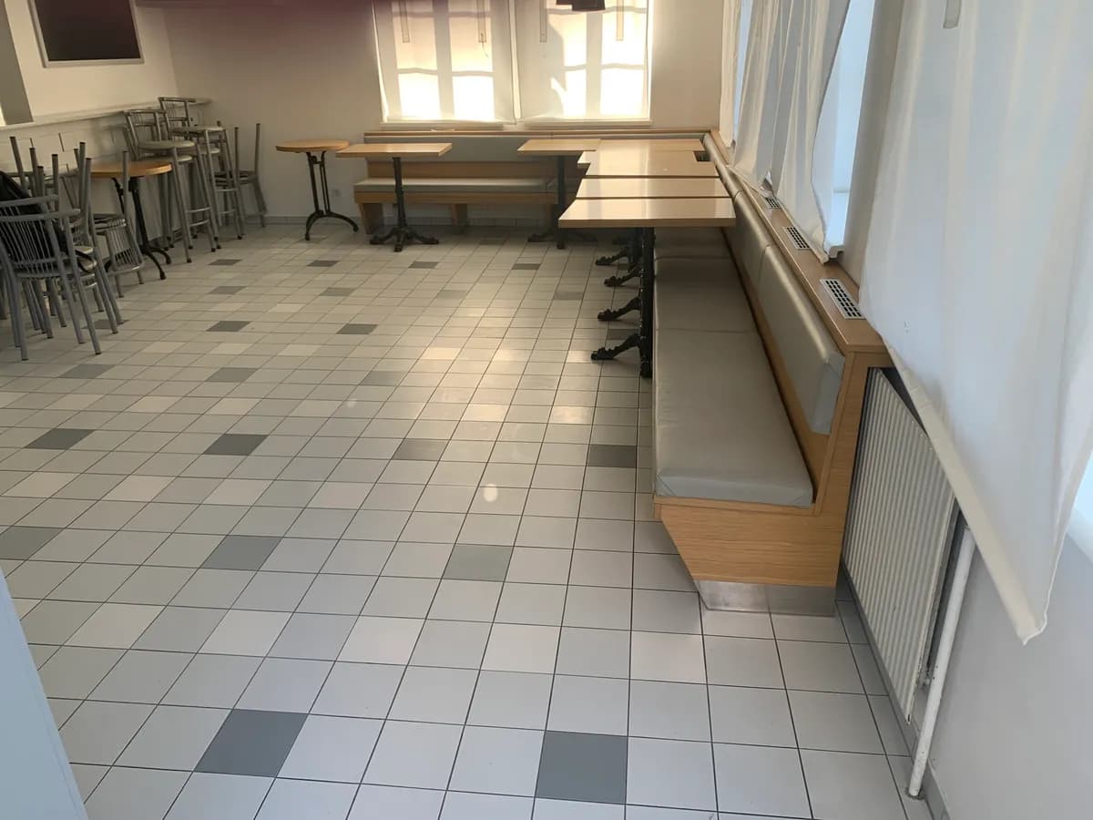 Gewerbeimmobilie mieten in Tulln – 72 m², € 1.425 – Bild 5 von 9