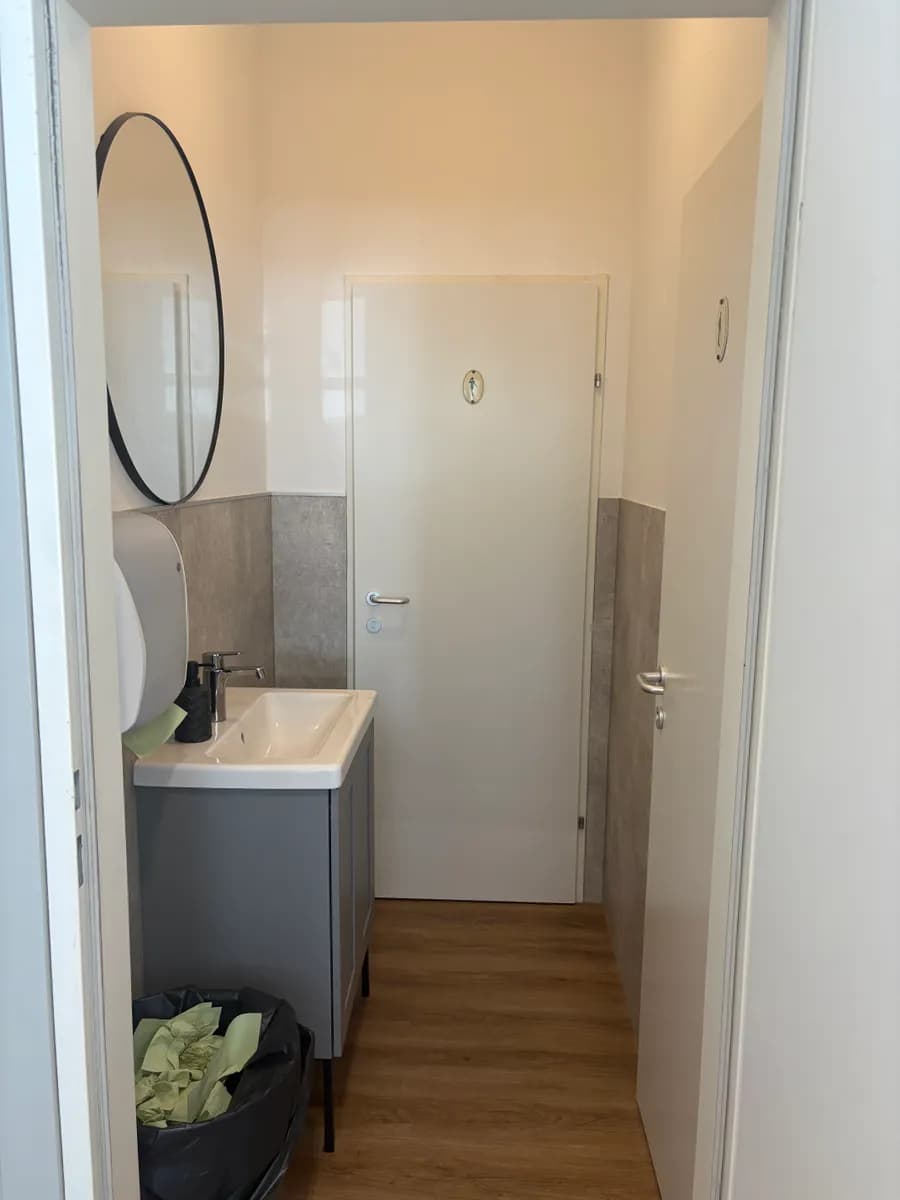 Gewerbeimmobilie mieten in Tulln – 72 m², € 1.425 – Bild 9 von 9