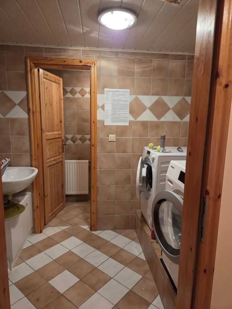 8-Zimmer-Gewerbeimmobilie kaufen in Neusiedl am See – 245 m², € 539.000 – Bild 15 von 18