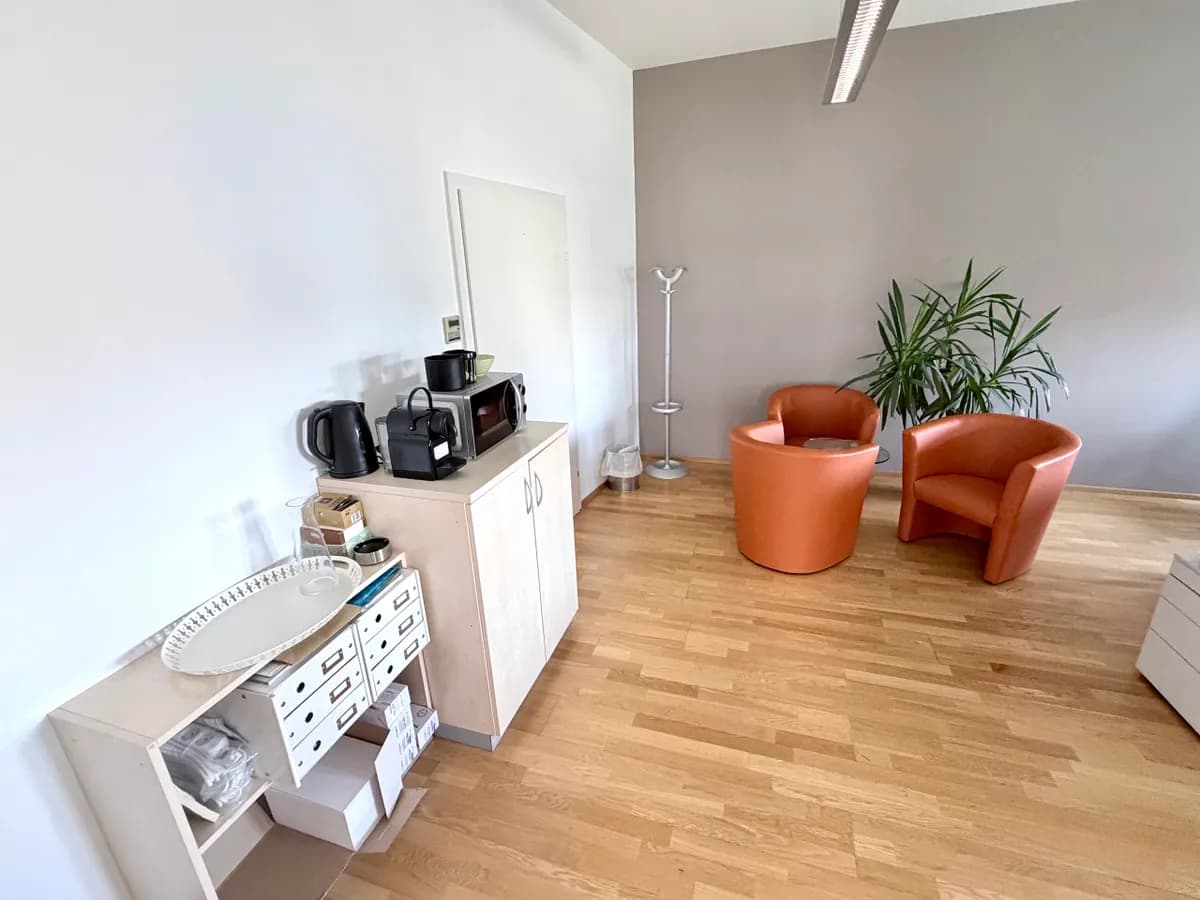 Gewerbeimmobilie mieten in Wien – 245 m², € 7.500 – Bild 38 von 39