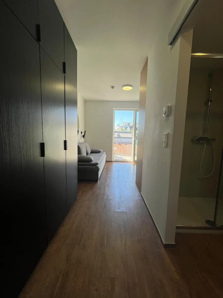 1-Zimmer-Wohnung mieten in Mödling – 18 m², € 650 – Bild 2 von 20