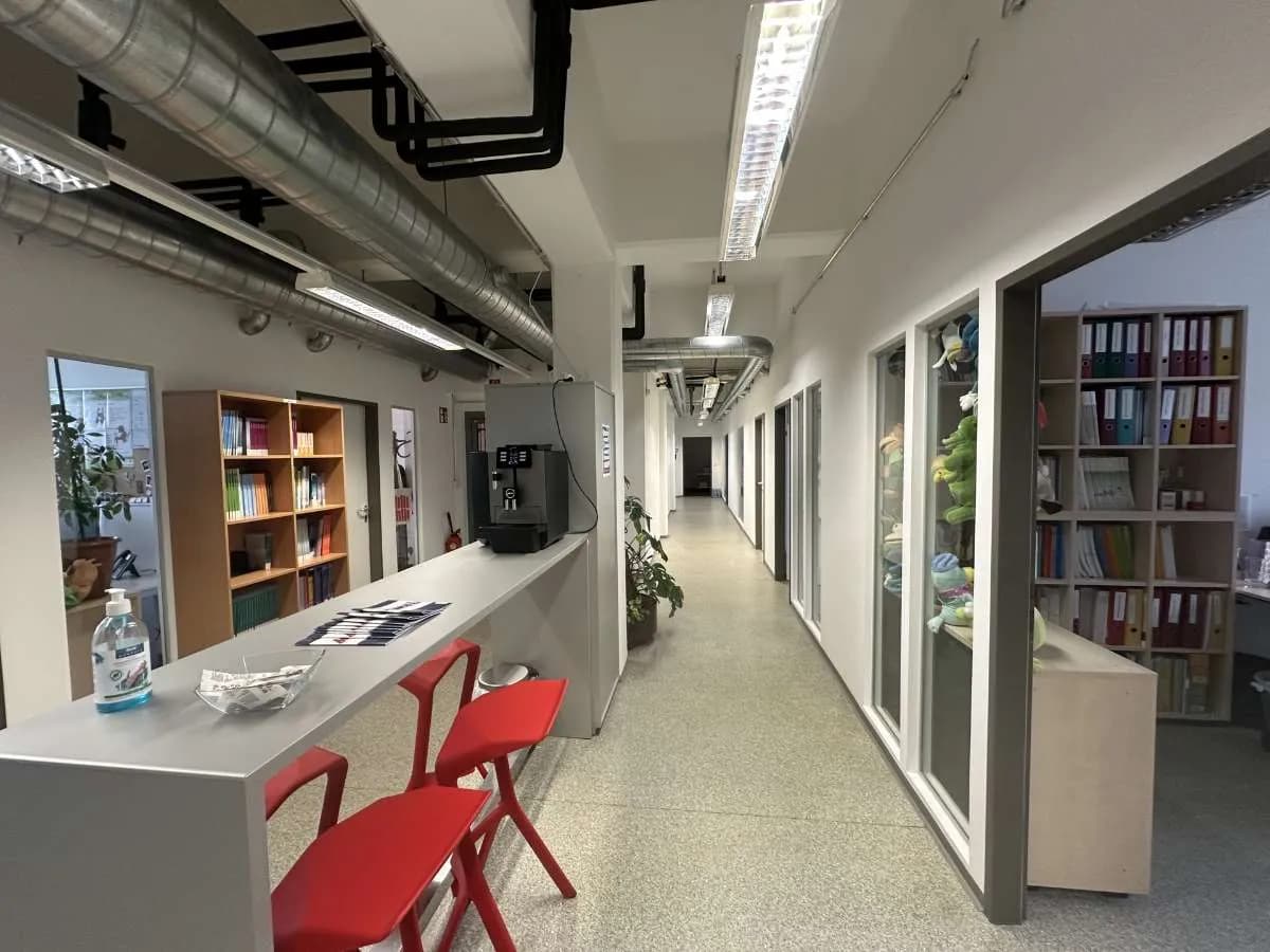 Gewerbeimmobilie mieten in Wien – 638 m², € 15 – Bild 4 von 17