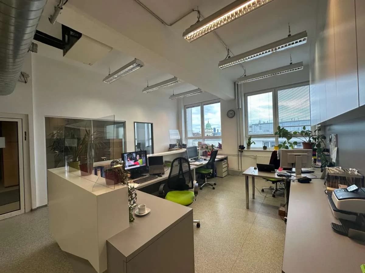 Gewerbeimmobilie mieten in Wien – 638 m², € 15 – Bild 6 von 17