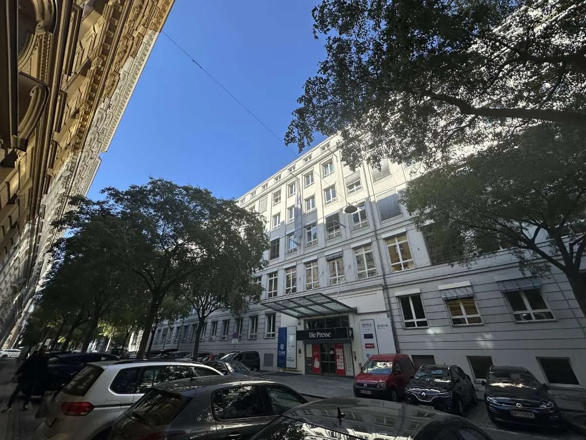 Gewerbeimmobilie mieten in Wien – 638 m², € 15 – Bild 16 von 17