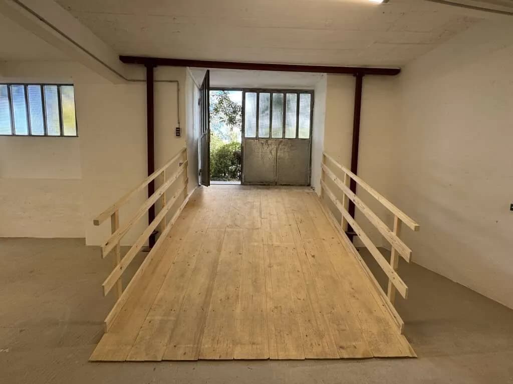 2-Zimmer-Gewerbeimmobilie mieten in Wien – 121 m², € 1.328