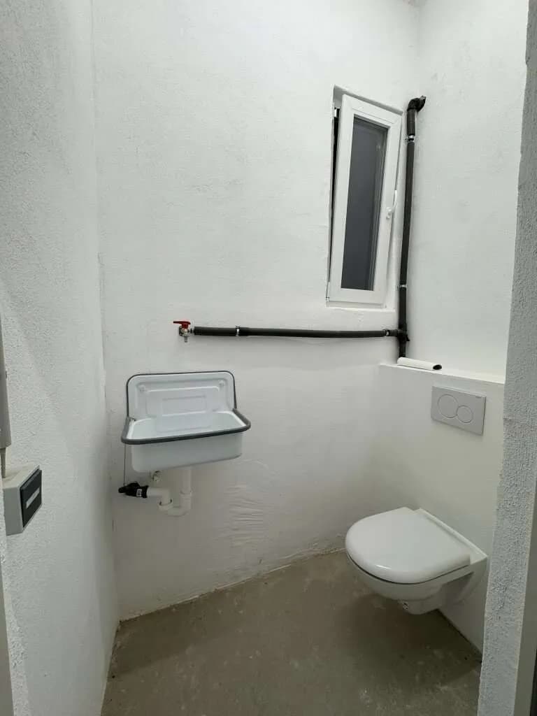 2-Zimmer-Gewerbeimmobilie mieten in Wien – 121 m², € 1.328 – Bild 9 von 12