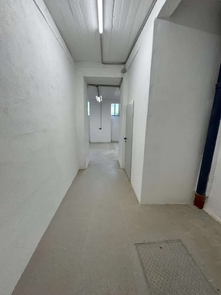 2-Zimmer-Gewerbeimmobilie mieten in Wien – 121 m², € 1.328 – Bild 10 von 12