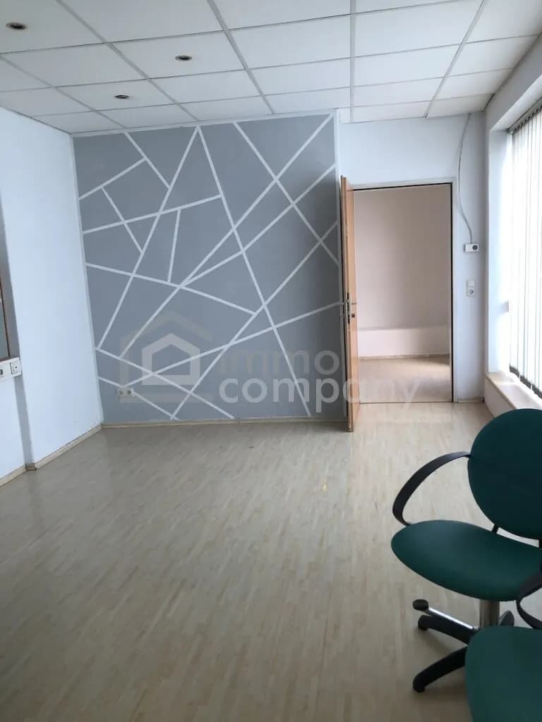 2-Zimmer-Gewerbeimmobilie mieten in Jennersdorf – 28 m², € 200