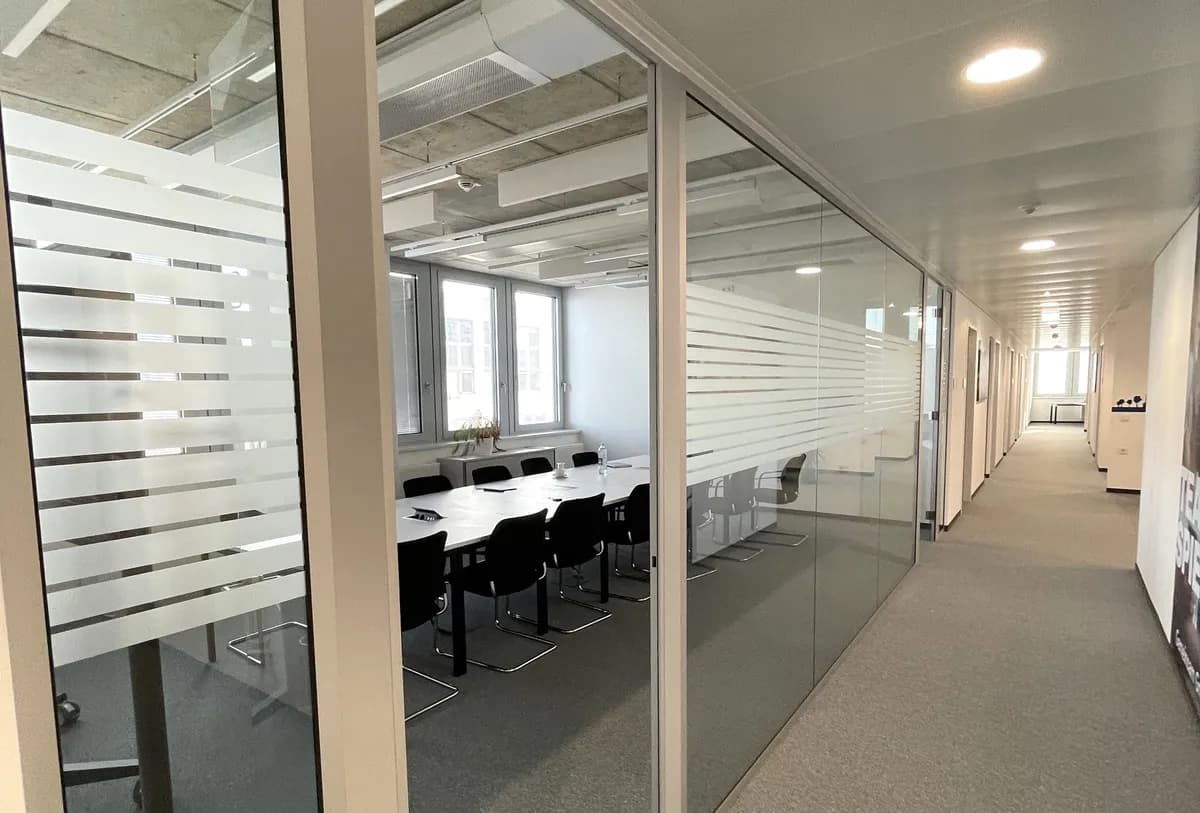 Gewerbeimmobilie mieten in Wien – 1 570 m², € 17 – Bild 3 von 10