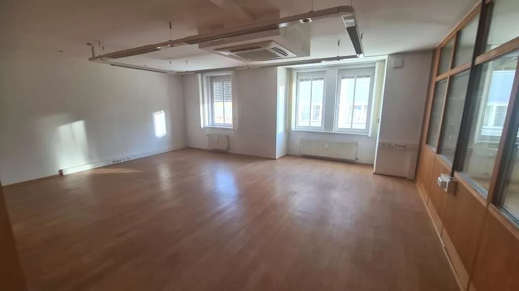 7-Zimmer-Gewerbeimmobilie mieten in Villach – 174 m², € 1.716 – Bild 3 von 14