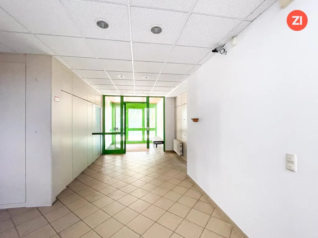 Gewerbeimmobilie kaufen in Ried im Innkreis – 9 286 m², € 1.400.000 – Bild 5 von 22
