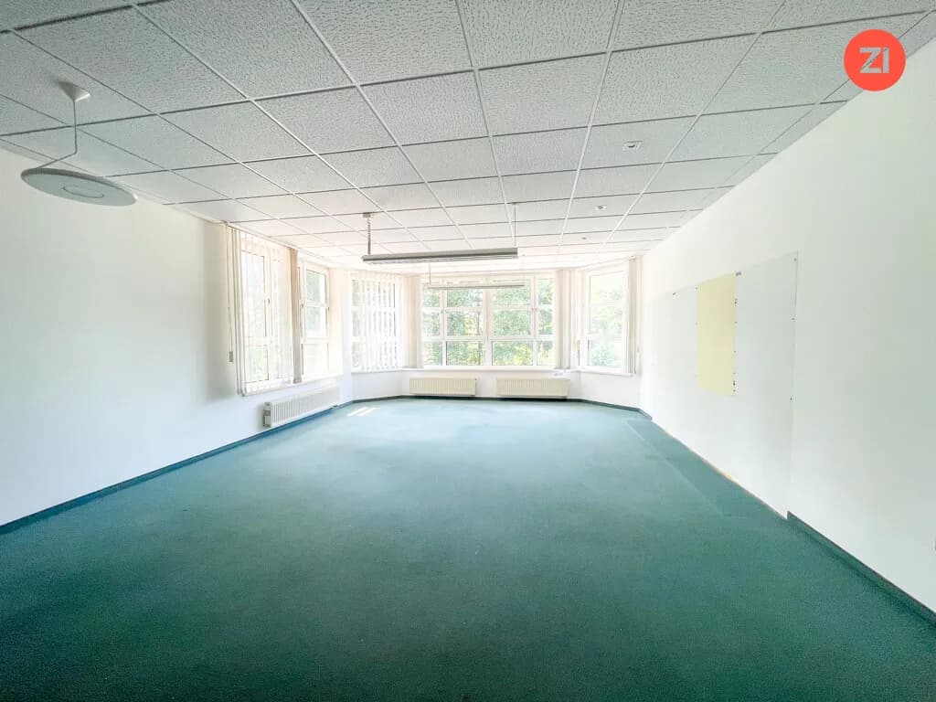 Gewerbeimmobilie kaufen in Ried im Innkreis – 9 286 m², € 1.400.000 – Bild 6 von 22
