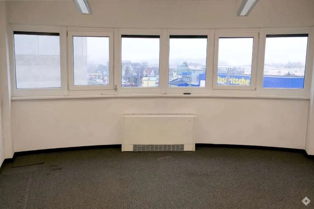 Gewerbeimmobilie mieten in Salzburg Stadt – 301 m², € 5.174 – Bild 5 von 6