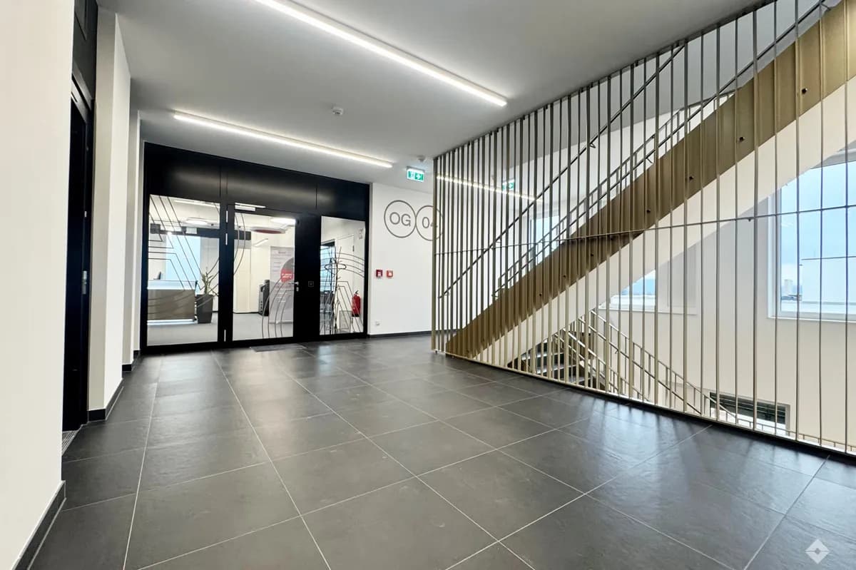 Gewerbeimmobilie mieten in Salzburg-Umgebung – 145 m², € 3.371 – Bild 6 von 8