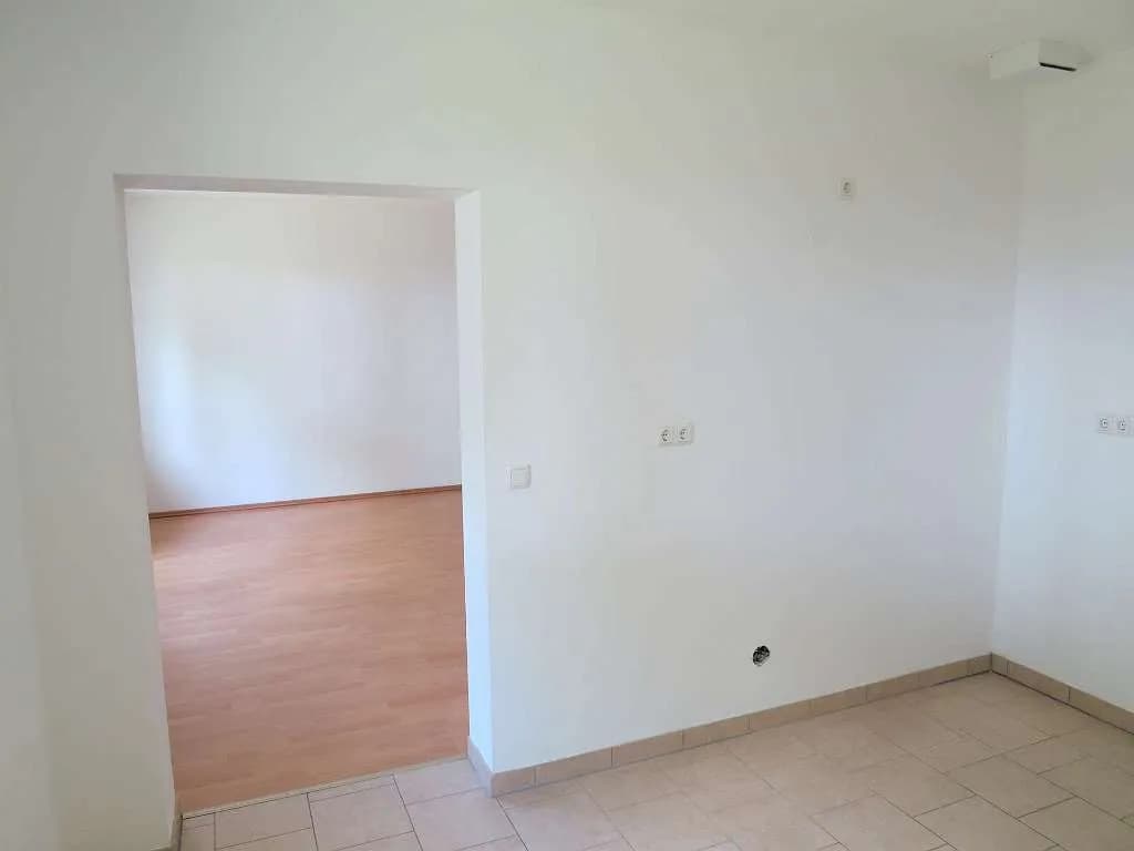 3-Zimmer-Wohnung mieten in Gmünd – 80 m², € 945 – Bild 4 von 8