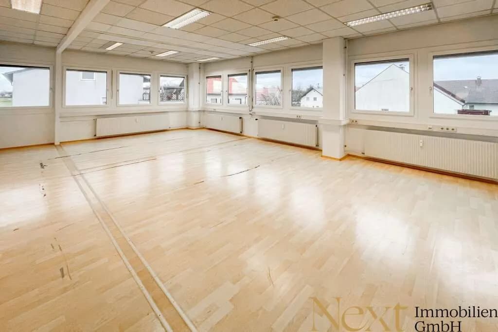 Gewerbeimmobilie mieten in Linz Land – 655 m², € 6.087 – Bild 2 von 3