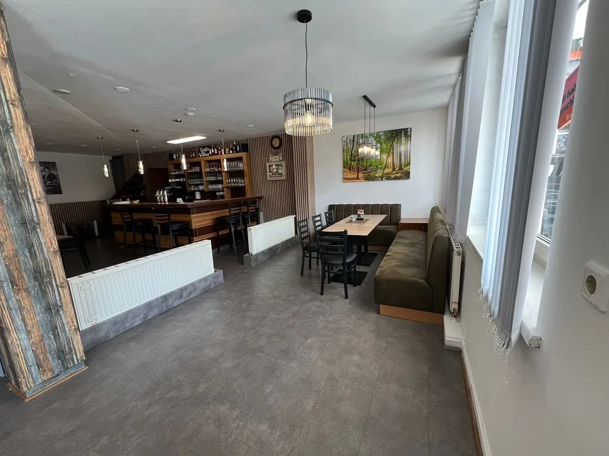 Gewerbeimmobilie mieten in Grieskirchen – 100 m², € 1.400 – Bild 2 von 11