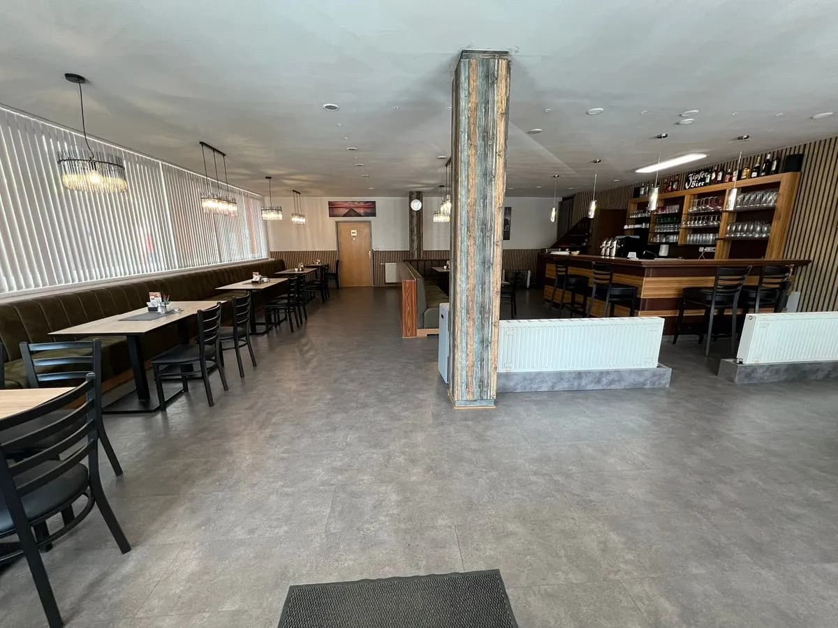 Gewerbeimmobilie mieten in Grieskirchen – 100 m², € 1.400 – Bild 4 von 11