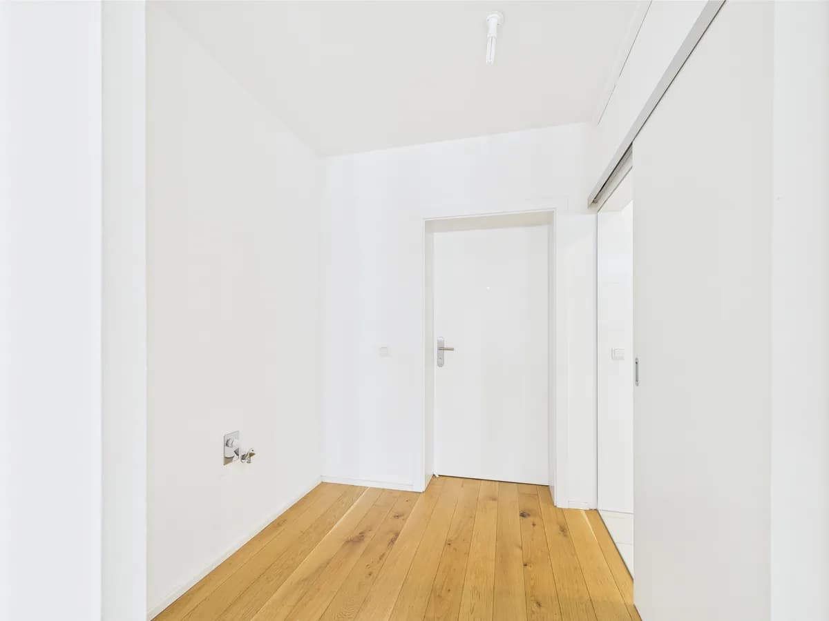 1-Zimmer-Wohnung mieten in Linz – 33,74 m², € 677 – Bild 4 von 21