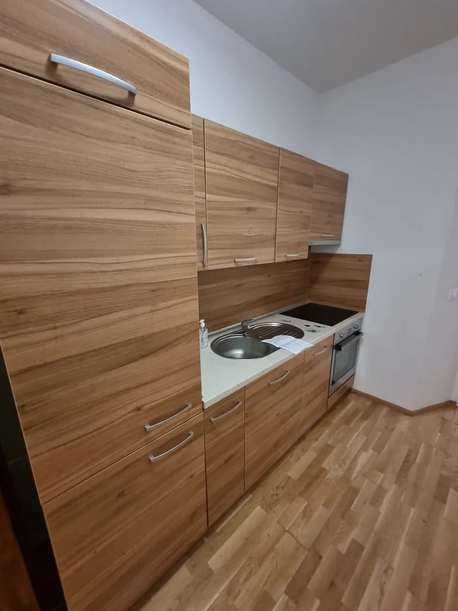 1-Zimmer-Wohnung mieten in Wien – 33,28 m², € 430 – Bild 1 von 6