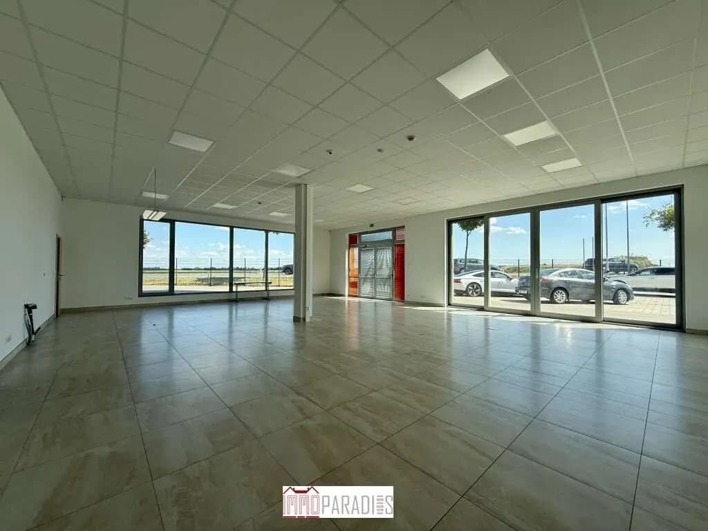Gewerbeimmobilie mieten in Bruck an der Leitha – 204 m², € 3.765
