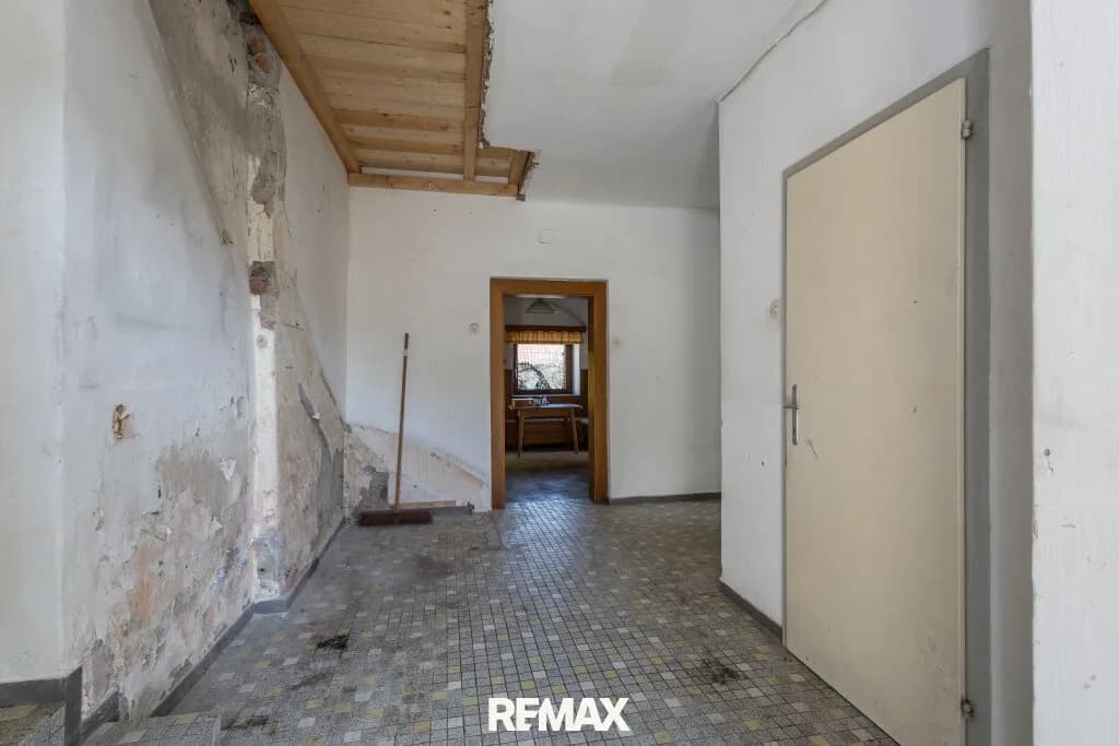6-Zimmer-Immobilie kaufen in Villach Land – 244 m², € 279.000 – Bild 16 von 35