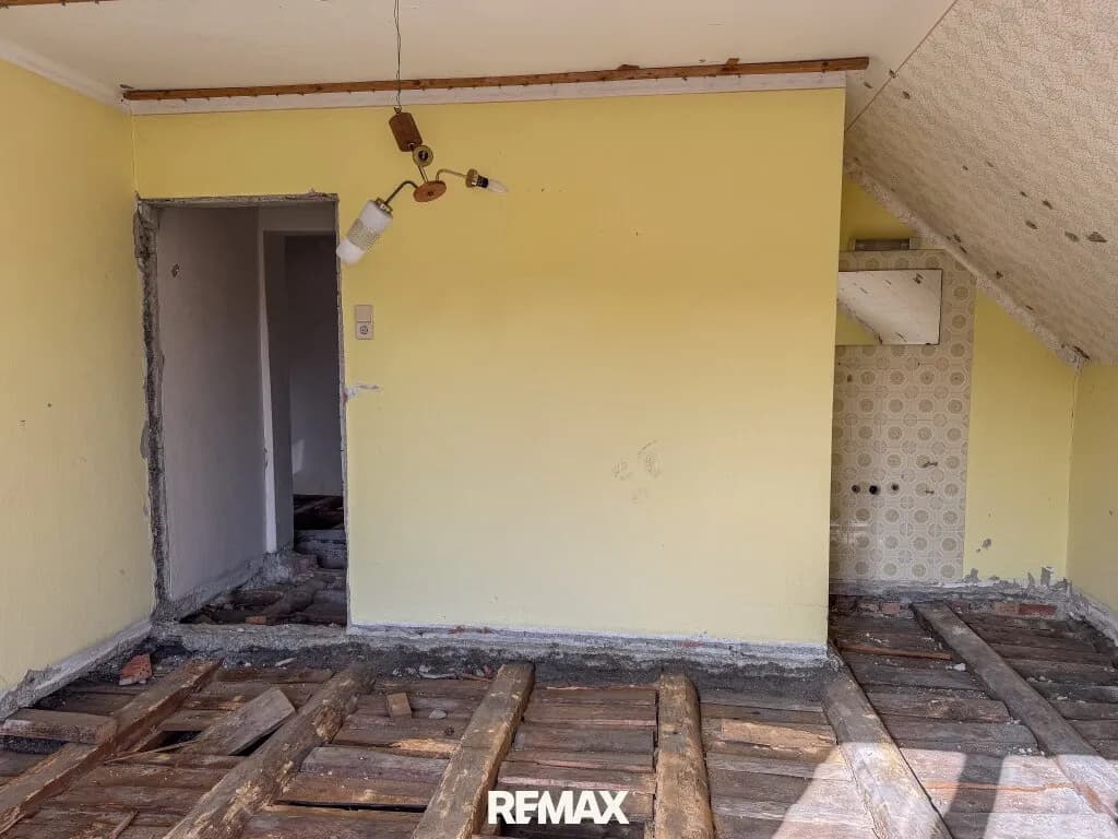 6-Zimmer-Immobilie kaufen in Villach Land – 244 m², € 279.000 – Bild 29 von 35