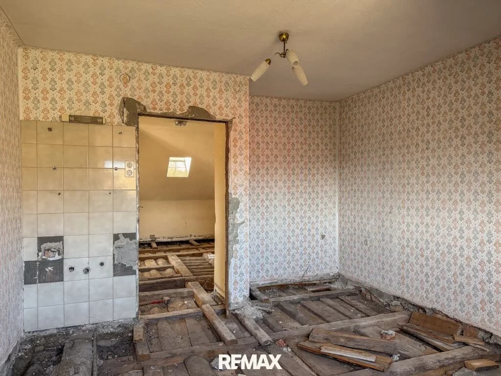 6-Zimmer-Immobilie kaufen in Villach Land – 244 m², € 279.000 – Bild 30 von 35